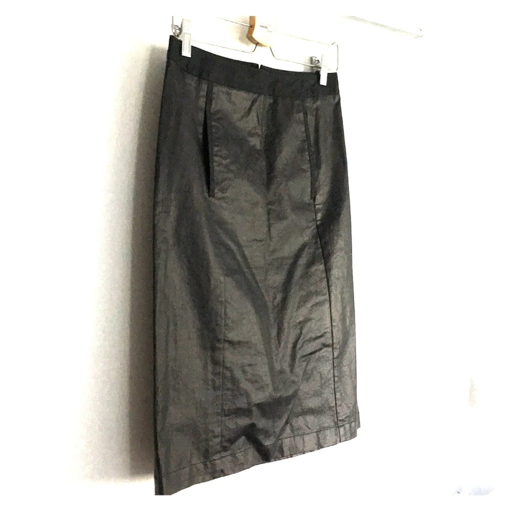 Super chic BCBG waxed cotton black skirt